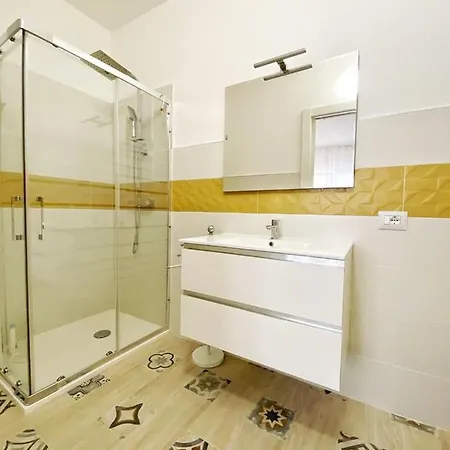 Cocciu D'amuri Όλμπια